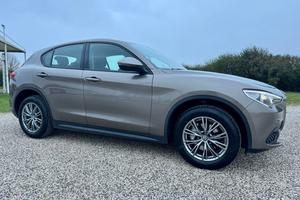 Alfa Romeo Stelvio 2.2 t Business rwd Q4 190cv aut