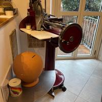 Affettatrice a volano Oerlikon