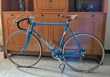 Bicicletta da corsa francese Gitane