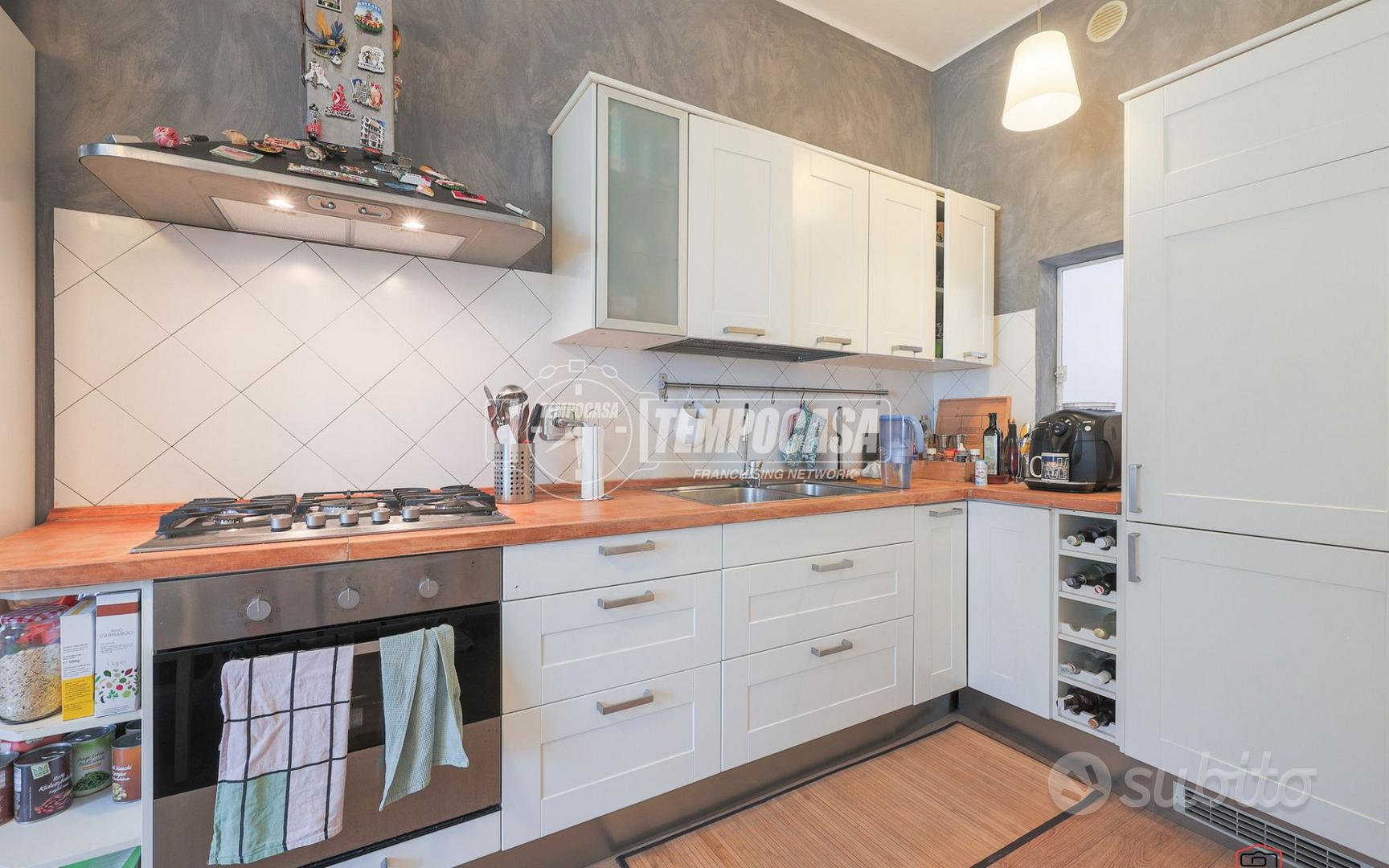 Appartamento – Bologna, Quadrilatero, Santo Stefano - Altro