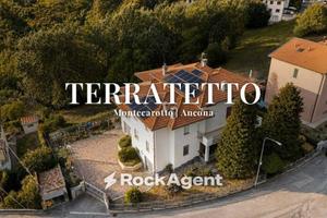 Casa indipendente di 460 m² con più di 5 locali e 