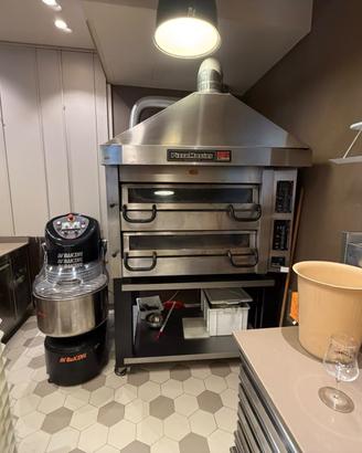 ATTREZZATURE PIZZERIA FORNO BANCONE IMPASTATRICE