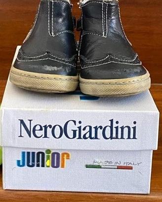 Scarpe Puma e Nero Giardini numero 20