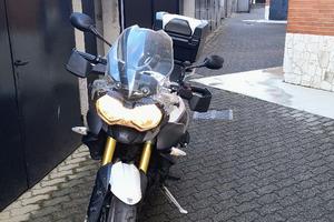 Triumph 800 xr abs