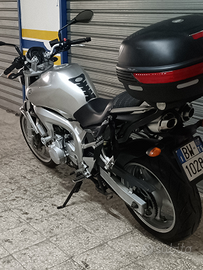Yamaha FZ6 s1