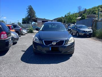 Volvo XC 60 XC60 D5 AWD Momentum