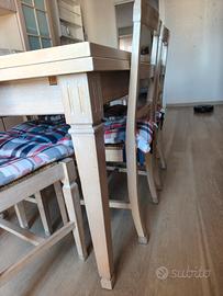 tavolo da 6 allungabile a 12 completo di 6 sedie 