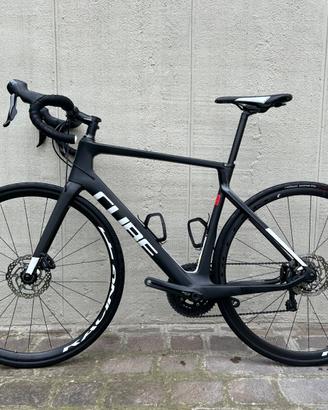 Cube Agree C62 carbon Shimano 105 taglia 56