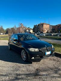 4 Cerchi in lega 18 bmw + 2 gomm invernali
