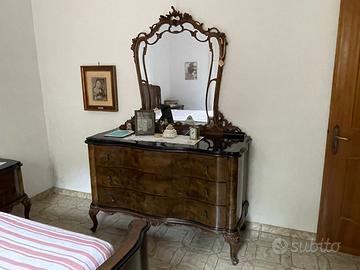 Camera stile chippendale