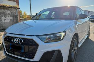 Audi a1 25 tfsi sporback