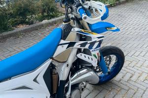 TM 125 Racing