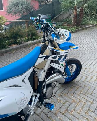 TM 125 Racing