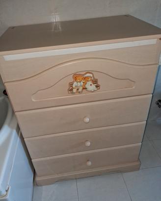 Fasciatoio con lettino corredato.