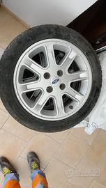 Set Cerchi Ford