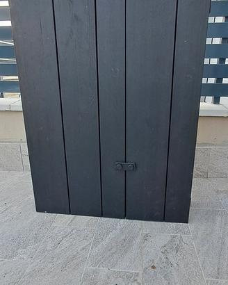 Pensile cucina-soggiorno nero