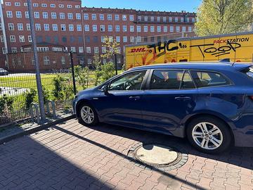 Toyota corolla haybrid 1.8 2019