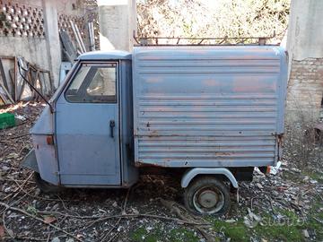 Ape 50 TL2T d'epoca per street food