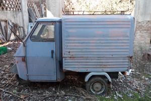 Ape 50 TL2T d'epoca per street food