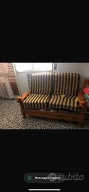 Divano in legno