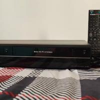 Videoregistratore converte da VHS a DVD LG RC388