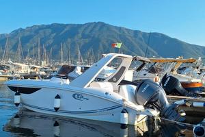 Open con Cabina da 7.6 mt  full optional 