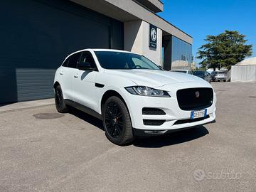 Jaguar f-pace awd 2.0 180cv diesel prestige