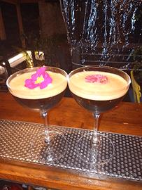 Barman cocktails