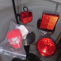 Set 4 luci e catarifrangenti per bicicletta 