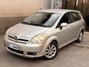 toyota-corolla-verso-2-2-16v-d-4d-sol