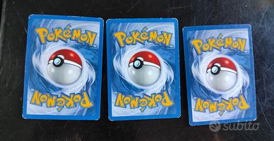 Bundle carte Pokémon 1 edizione con olografiche