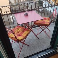 Sedie pieghevoli e tavolino