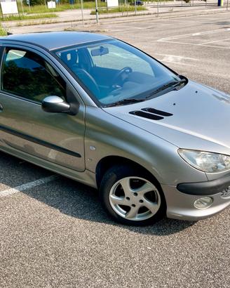 Peugeot 206 2.0 HDI