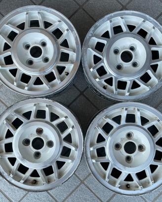 Set 4 cerchi 14 pollici 4x100 Volkswagen Snowflake