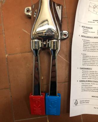Miscelatore a pedale