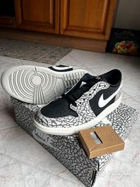 Nike air jordan low black cement