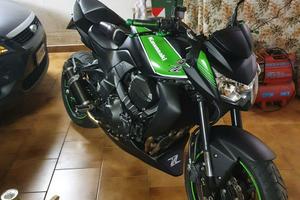 Kawasaki Z750 2009