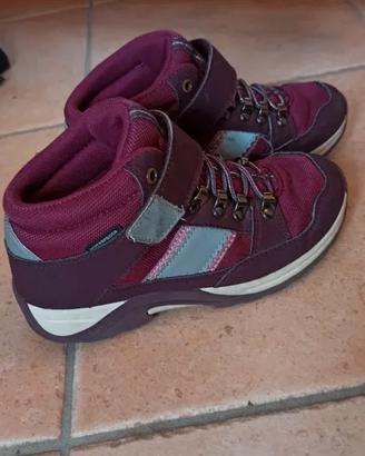 Scarpe stivaletto trekking tg. 33 waterproof