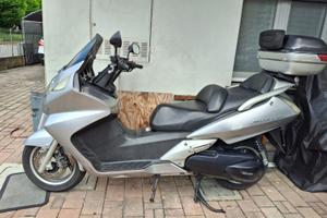 Scooter Honda Silver Wing 500