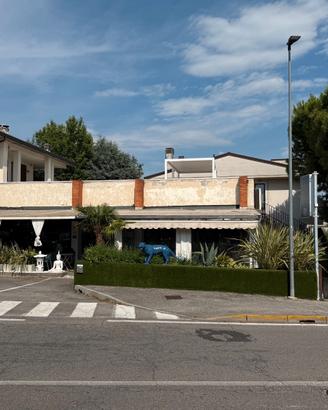 43R -- ristorante lago di Garda - no bar