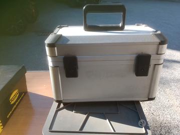 valigetta alluminio con chiavi 