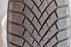 Gomme invernali 215/60R17
