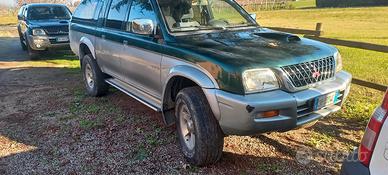 mitsubishi  l 200