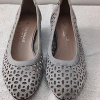 Décolleté Cinzia Valle Confort in camoscio. N. 35