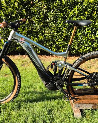 Giant E Trance 2021 pro 1 tg.L + batt aggiuntiva