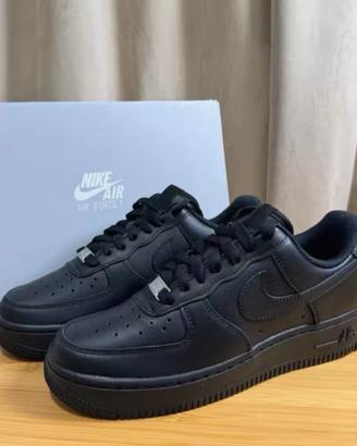 Nike Air Force 1 nere☑️45