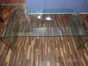 Tavolino in vetro