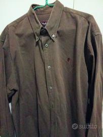 Camicia Marlboro Classic marrone.