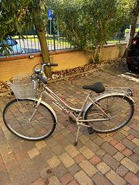 Bici Donna Atala Esprit 28" - 6 Marce - Ferrara -