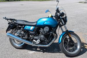 Moto Guzzi v7 III Special